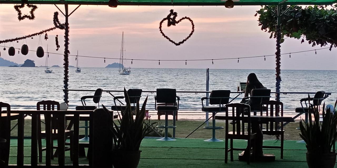 Happy Days Resort Koh Mak Buitenkant foto