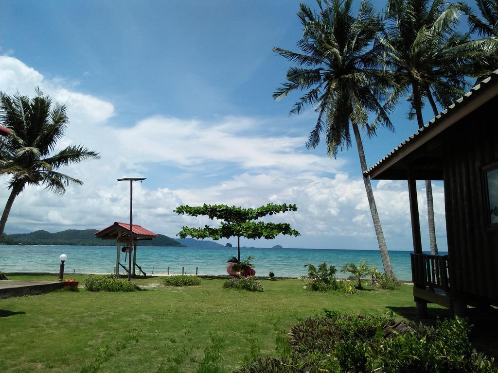 Happy Days Resort Koh Mak Buitenkant foto