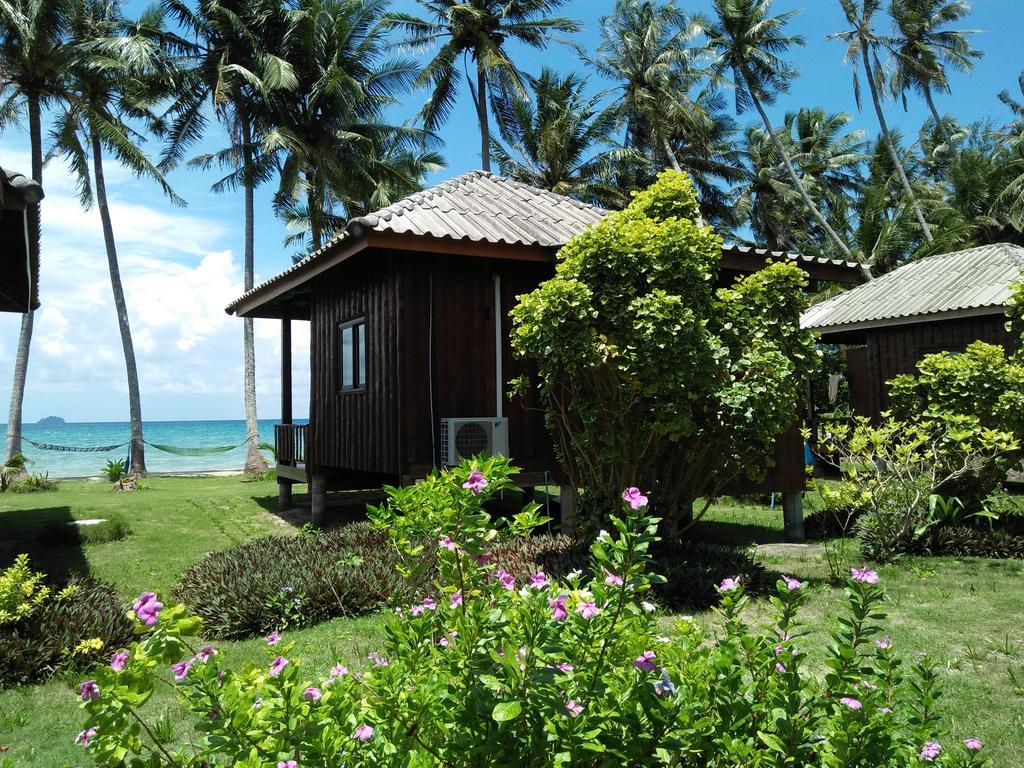 Happy Days Resort Koh Mak Buitenkant foto