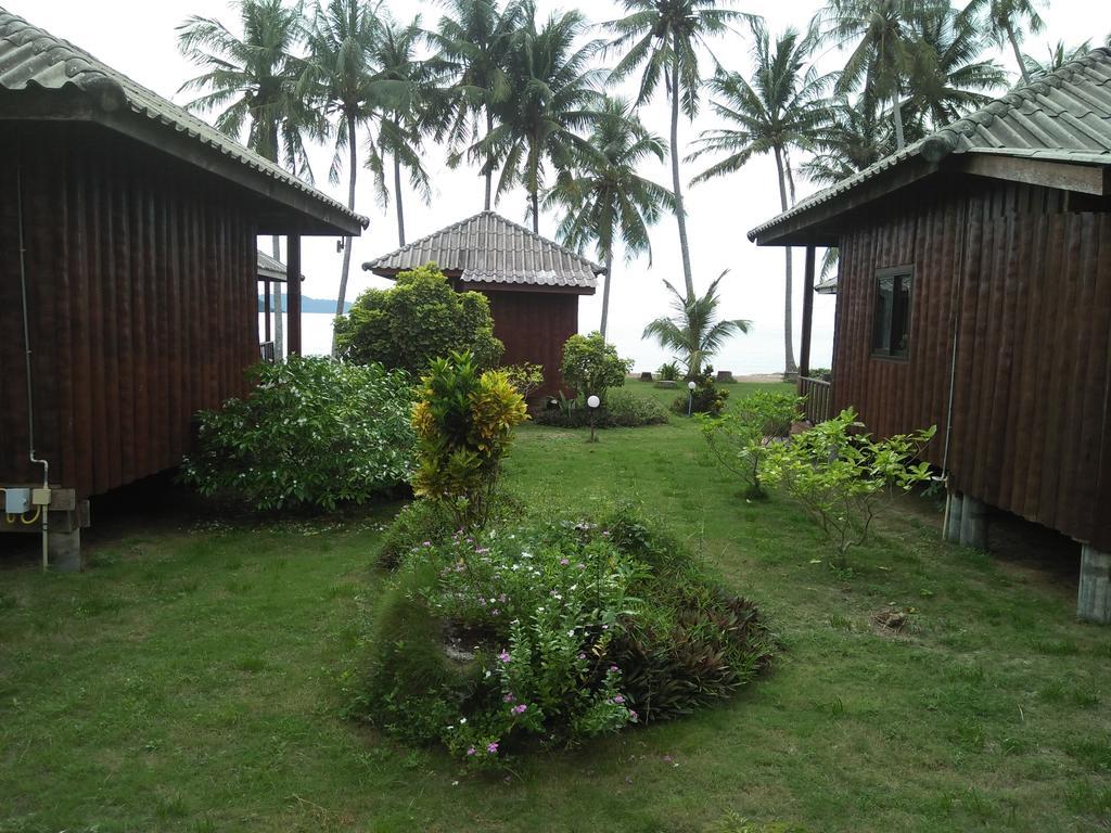 Happy Days Resort Koh Mak Buitenkant foto