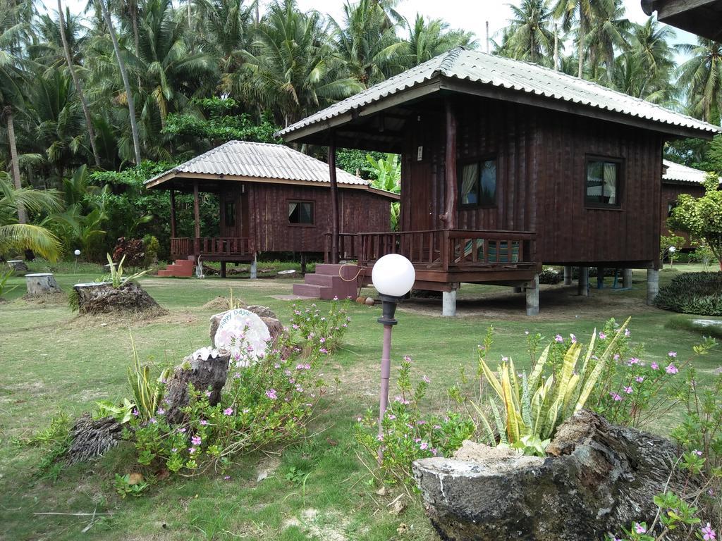 Happy Days Resort Koh Mak Buitenkant foto